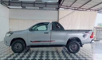 REVO 2WD 2019 2.4J MT STANDARD SILVER  4119 full