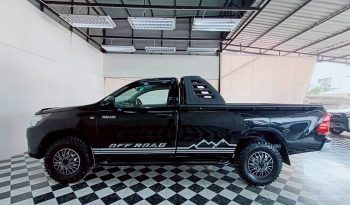 REVO 2WD 2019 2.4J MT STANDARD BLACK  4602 full