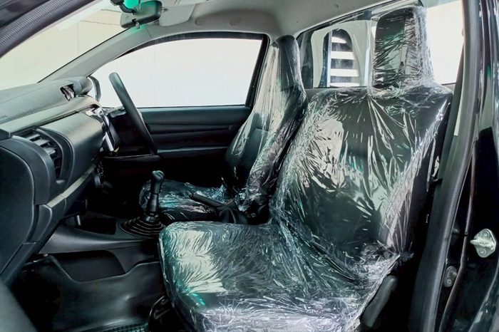 REVO 2WD 2019 2.4J MT STANDARD BLACK  4602 full