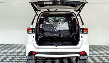 TOYOTA 4WD 2019 2.8G AT FORTUNER WHITE  552 full