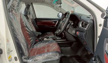 TOYOTA 4WD 2019 2.8G AT FORTUNER WHITE  552 full