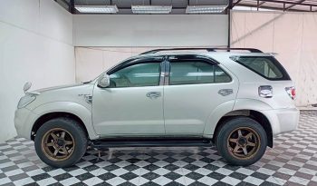 TOYOTA 4WD 2006 2.7V AT FORTUNER SILVER  6692 full