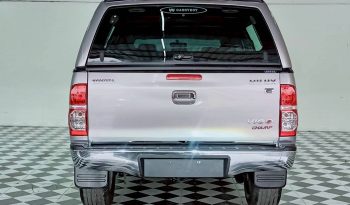 VIGO 4WD 2015 2.5E MT DOUBLE CAB SILVER  7845 full