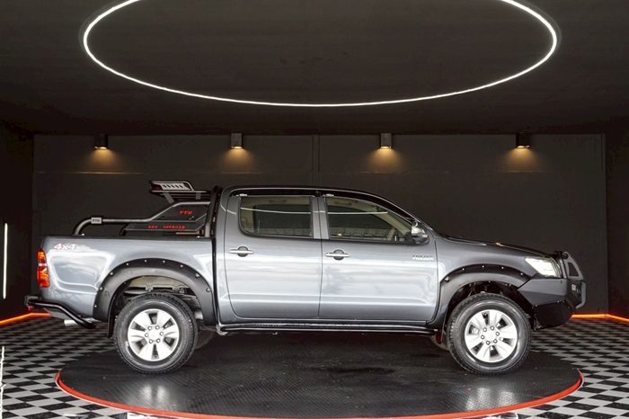 VIGO 4WD 2014 2.7E AT DOUBLE CAB DARK GREY  7903 full