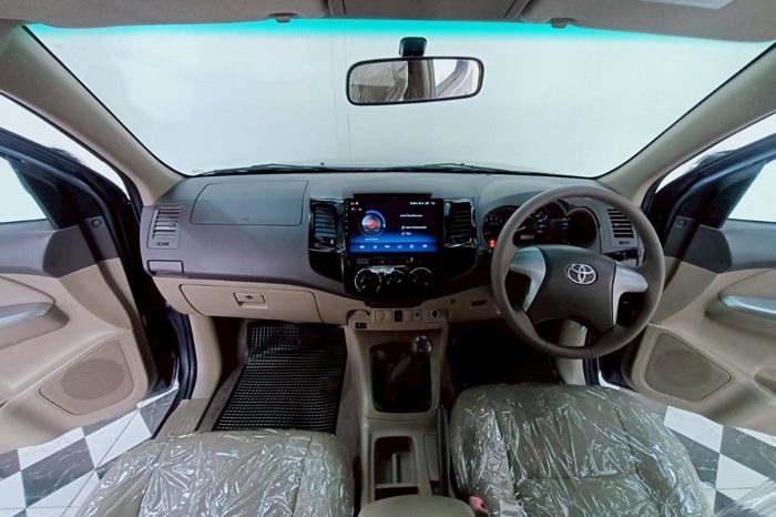 VIGO 2WD 2014 2.7E MT DOUBLE CAB DARK GREY  7903 full