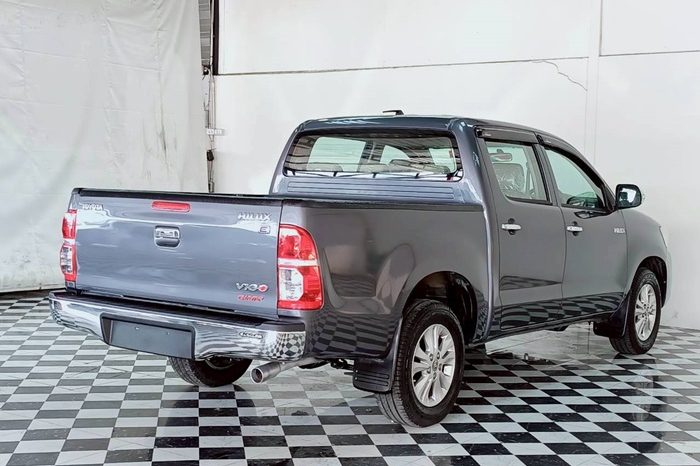VIGO 2WD 2014 2.7E MT DOUBLE CAB DARK GREY  7903 full