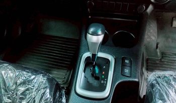 REVO PRE 2019 2.4E AT DOUBLE CAB WHITE  8701 full