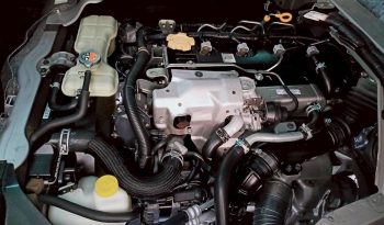 NISSAN 2020 2WD 2.5 MT COMMUTER SILVER  8823 full