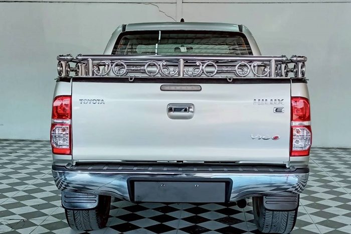 VIGO 4WD 2012 2.5E MT DOUBLE CAB SILVER  887 full