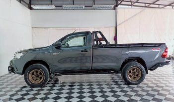 REVO 4WD 2019 2.8J MT STANDARD DARK GREY  9139 full