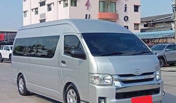 TOYOTA 2WD 2019 3.0 MT COMMUTER SILVER  9014 full