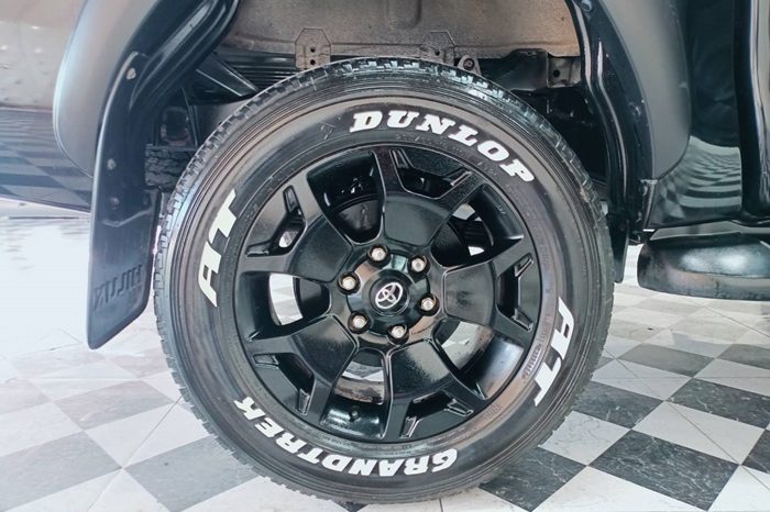 ROCCO PRE 2019 2.8G AT DOUBLE CAB BLACK  339 full