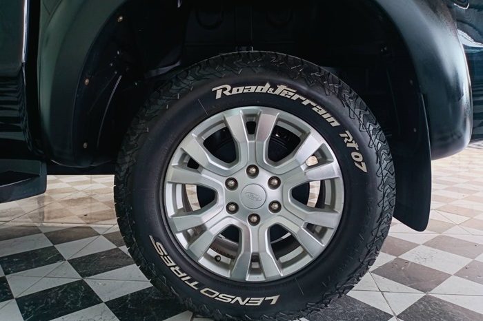 FORD 4WD 2019 2.0 AT DOUBLE CAB BLACK  4555 full