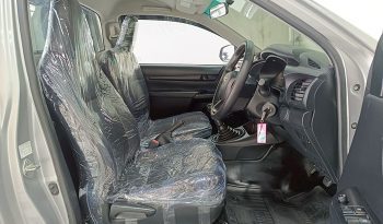 REVO 2WD 2019 2.4J MT STANDARD SILVER  1359 full