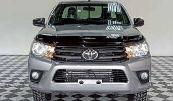 REVO 2WD 2019 2.4J MT STANDARD SILVER  1359 full