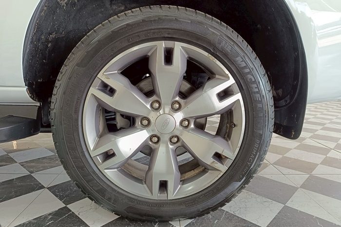 FORD 4WD 2019 3.2 AT EVEREST WHITE  2982 full