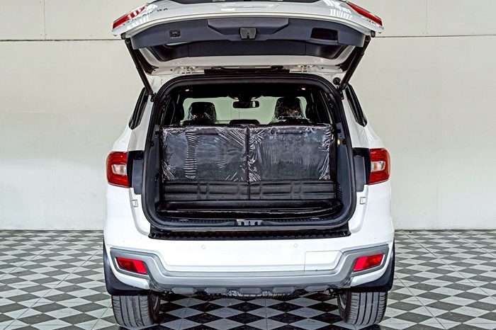 FORD 4WD 2019 3.2 AT EVEREST WHITE  2982 full