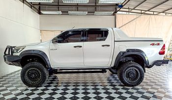 REVO 4WD 2019 2.8G AT DOUBLE CAB WHITE  3617 full