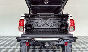 REVO 4WD 2019 2.8G AT DOUBLE CAB WHITE  3617 full