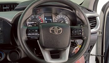 REVO PRE 2021 2.4 ENTRY AT DOUBLE CAB WHITE  4087 full