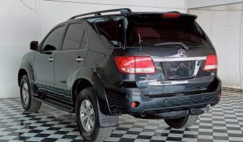 TOYOTA 4WD 2006 2.7V AT FORTUNER BLACK  439 full