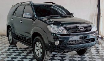 TOYOTA 4WD 2006 2.7V AT FORTUNER BLACK  439 full