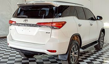 TOYOTA 4WD 2018 2.8V AT FORTUNER WHITE  5675 full