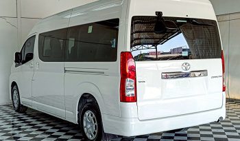 TOYOTA 2019 2WD 2.8 MT COMMUTER WHITE  5872 full