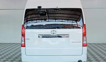 TOYOTA 2019 2WD 2.8 MT COMMUTER WHITE  5875 full