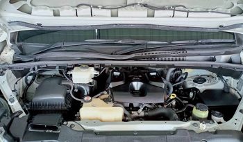 TOYOTA 2019 2WD 2.8 MT COMMUTER WHITE  5875 full