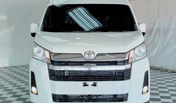 TOYOTA 2019 2WD 2.8 MT COMMUTER WHITE  5875 full