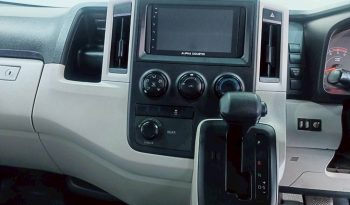 TOYOTA 2019 2WD 2.8 AT COMMUTER WHITE  5876 full