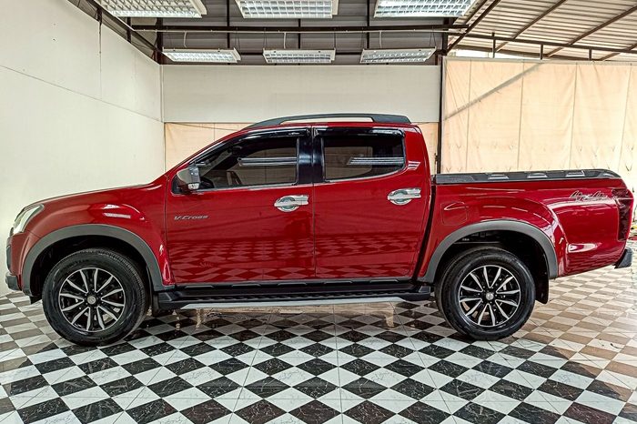 ISUZU 4WD 2019 3.0 AT DOUBLE CAB RED  9114 full