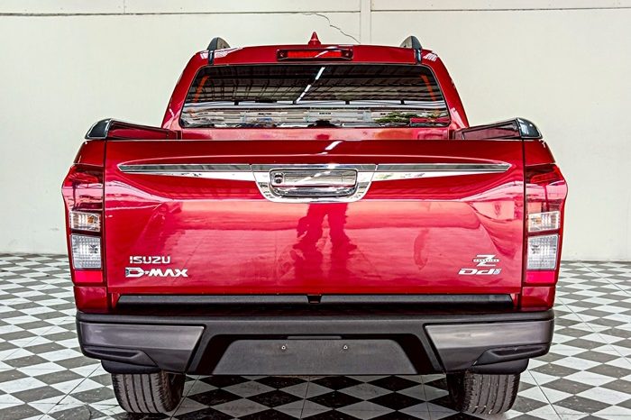 ISUZU 4WD 2019 3.0 AT DOUBLE CAB RED  9114 full