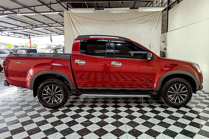 ISUZU 4WD 2019 3.0 AT DOUBLE CAB RED  9114 full