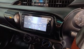 REVO 2WD 2023 2.4J MT STANDARD SILVER  3208 full