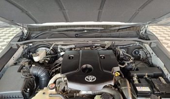 REVO 2WD 2023 2.4J MT STANDARD SILVER  3208 full