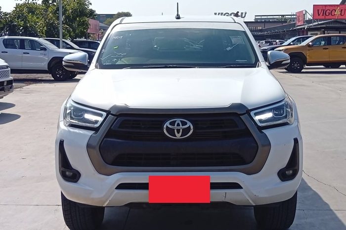 REVO PRE 2020 2.4MID MT SMART CAB WHITE  1805 full