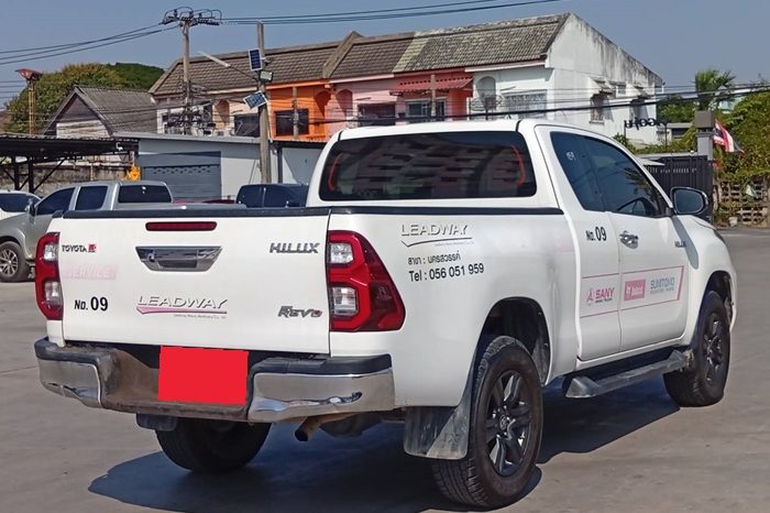 REVO PRE 2020 2.4MID MT SMART CAB WHITE  1805 full