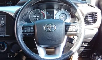 REVO 2WD 2020 2.4MID AT DOUBLE CAB WHITE  9721 full