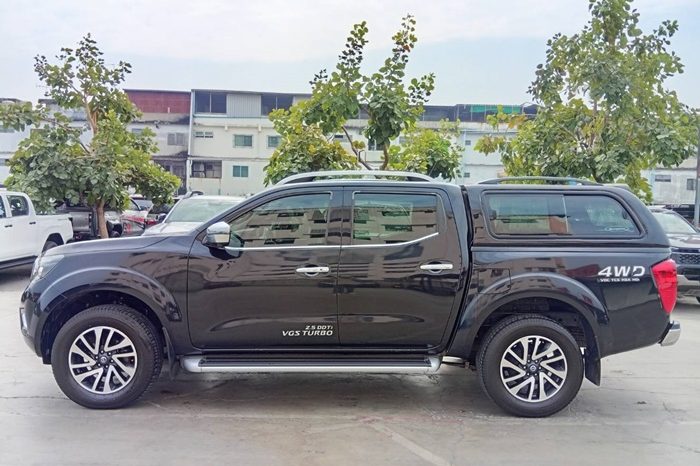NISSAN 2020 4WD 2.5 AT DOUBLE CAB BLACK  9633 full