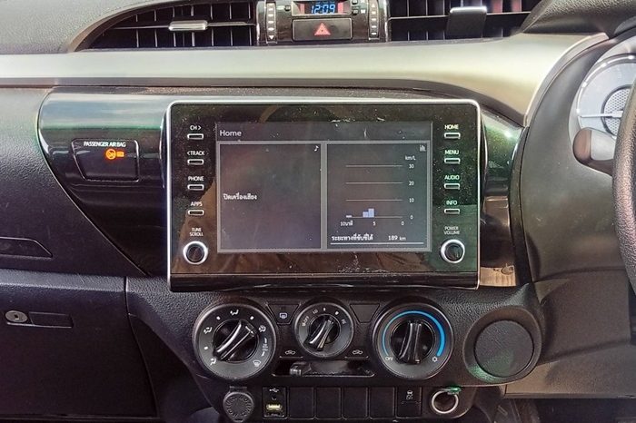 REVO PRE 2021 2.4MID AT SMART CAB SILVER  7660 full