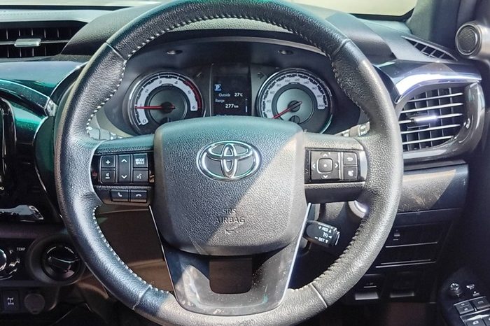 ROCCO 4WD 2020 2.8G AT DOUBLE CAB WHITE  7462 full