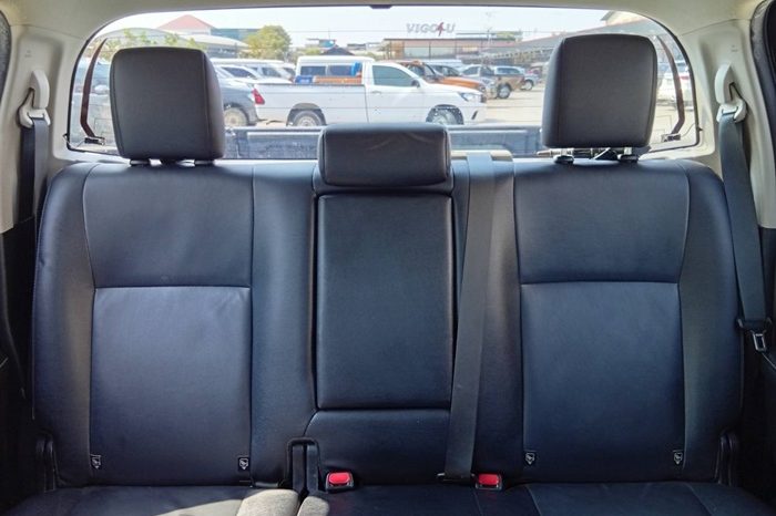 REVO 4WD 2020 2.8G AT DOUBLE CAB BLACK  402 full