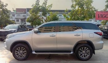 TOYOTA 4WD 2020 2.4V AT FORTUNER SILVER  6062 full