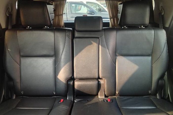 TOYOTA 4WD 2020 2.4V AT FORTUNER SILVER  6062 full