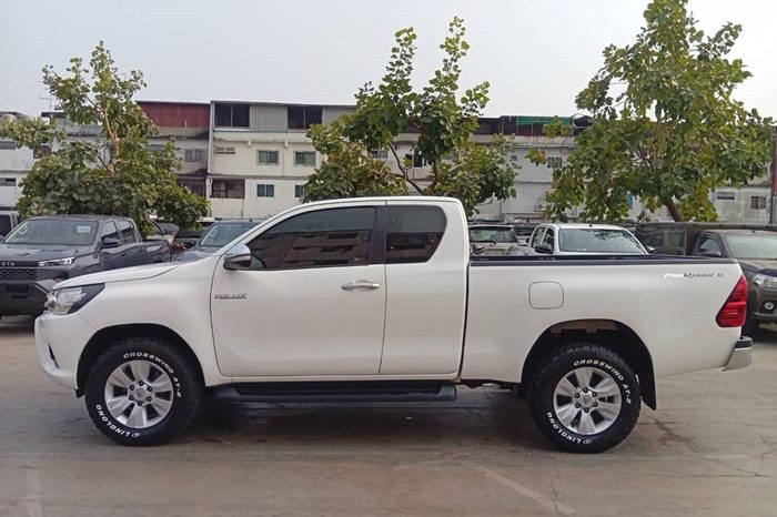 REVO PRE 2017 2.4E AT SMART CAB WHITE  7149 full