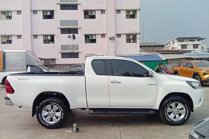 REVO PRE 2017 2.4E AT SMART CAB WHITE  7149 full