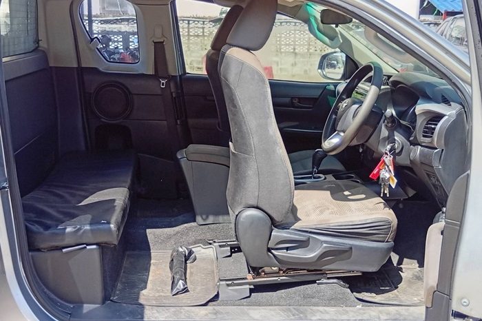 REVO PRE 2016 2.4E AT SMART CAB SILVER  7498 full