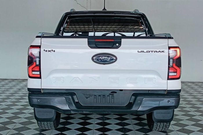 FORD 4WD 2023 2.0 AT DOUBLE CAB WHITE  5225 full